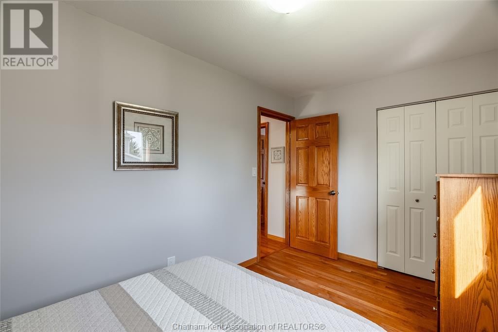 35 MONARCH DRIVE Image 18