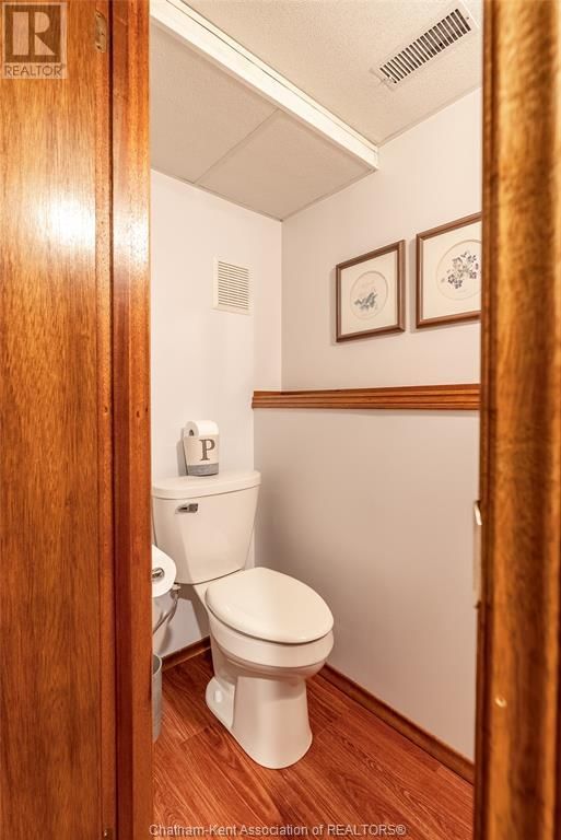 35 MONARCH DRIVE Image 24