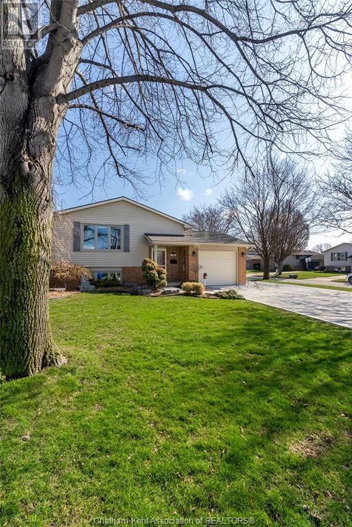 35 MONARCH DRIVE Image 49