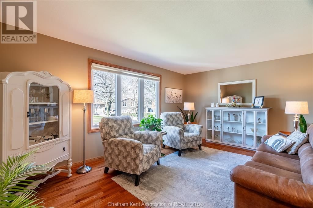 35 MONARCH DRIVE Image 5