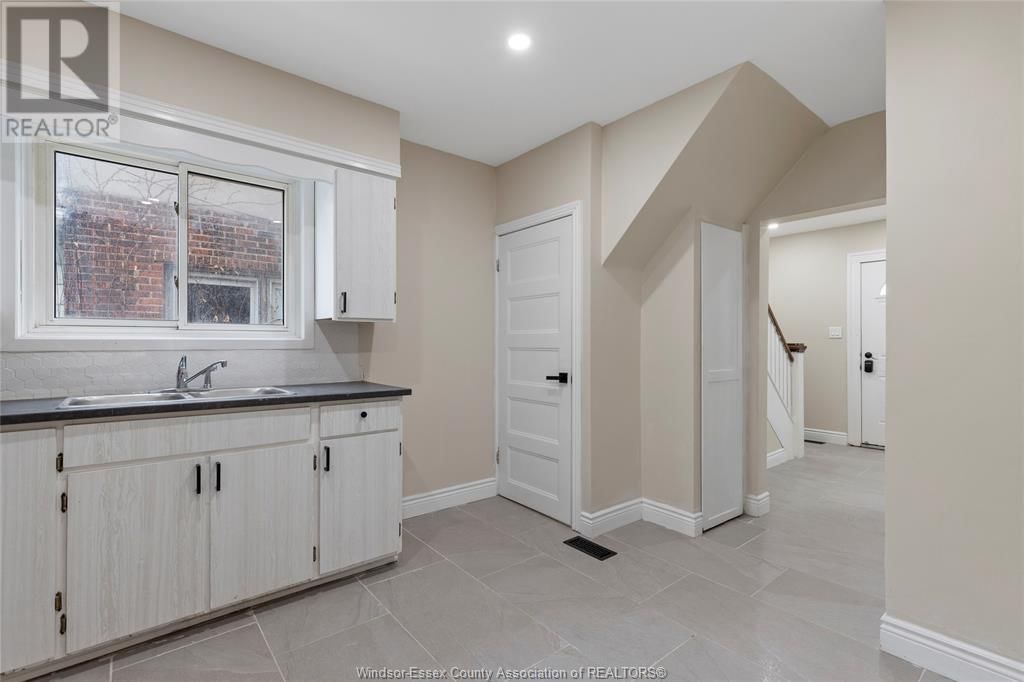337 RANKIN AVENUE Image 11