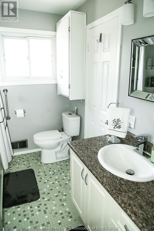 6750 MALDEN Image 17