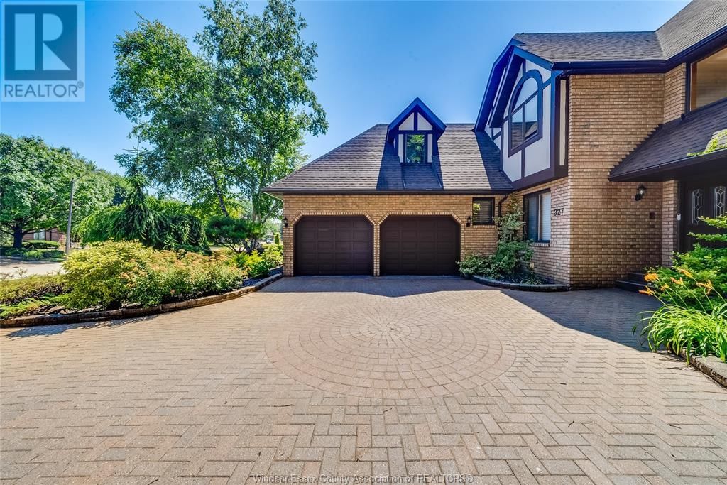 327 MAJESTIC DRIVE Image 3