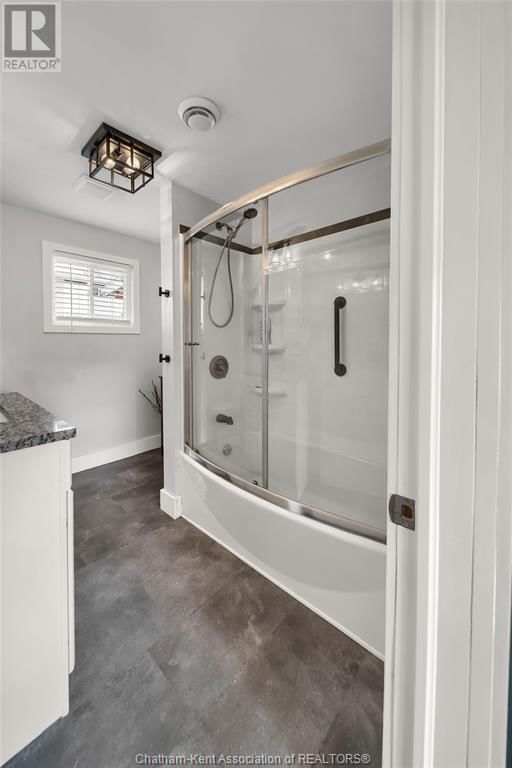 430 ROSS LANE Image 17