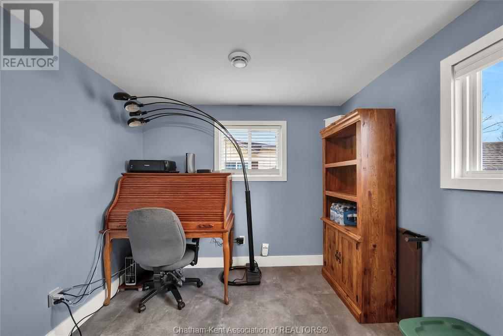 430 ROSS LANE Image 25