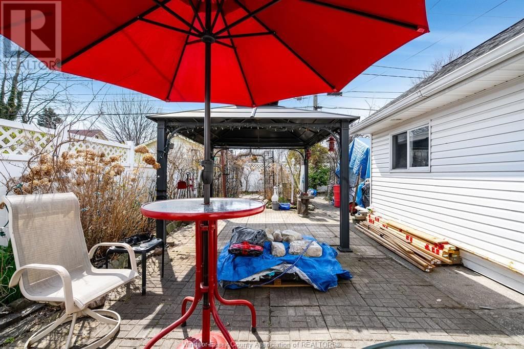 559 STANLEY Image 31