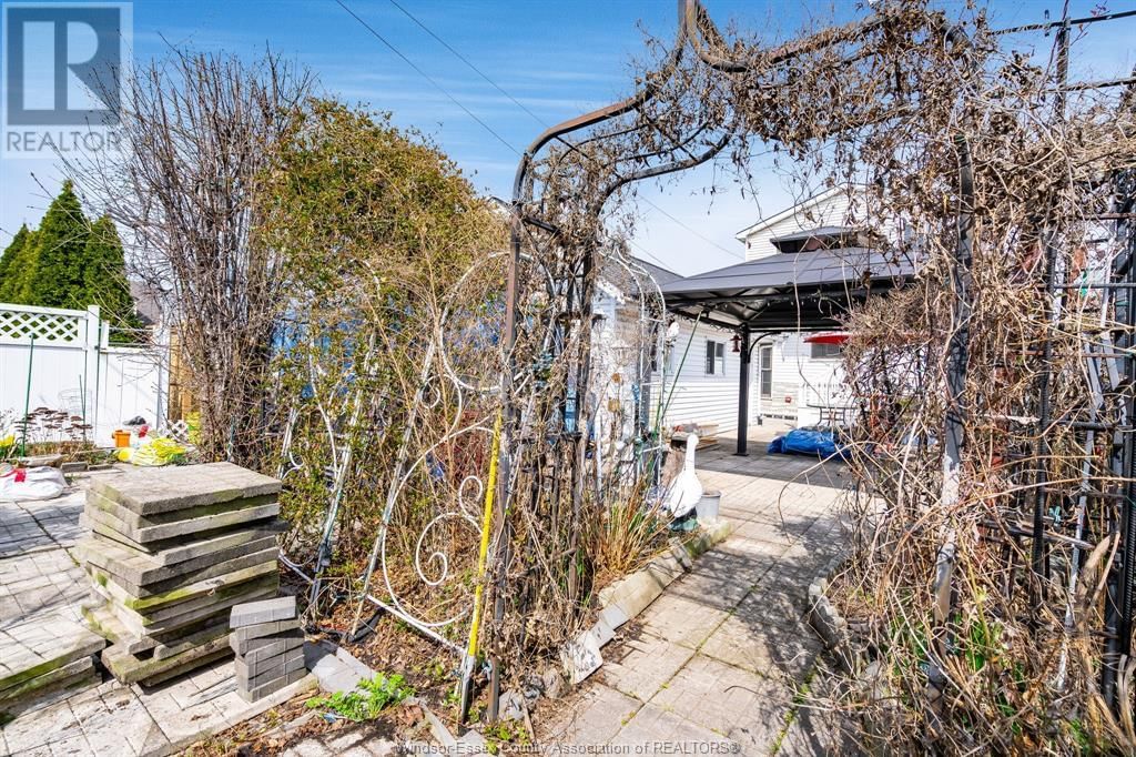 559 STANLEY Image 34