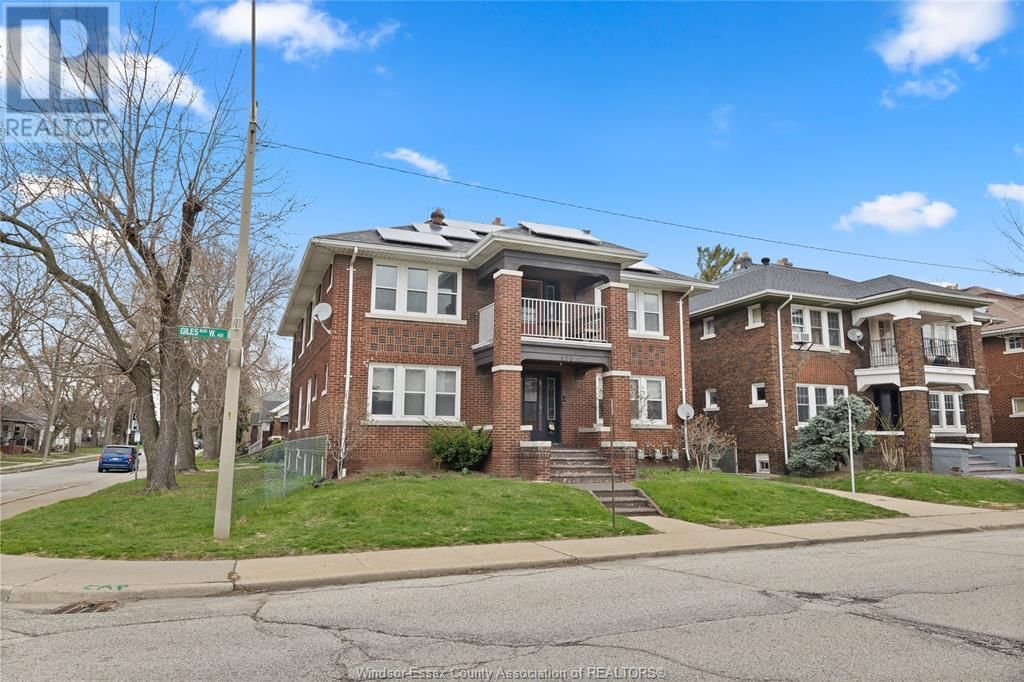 490 GILES BOULEVARD WEST Image 4