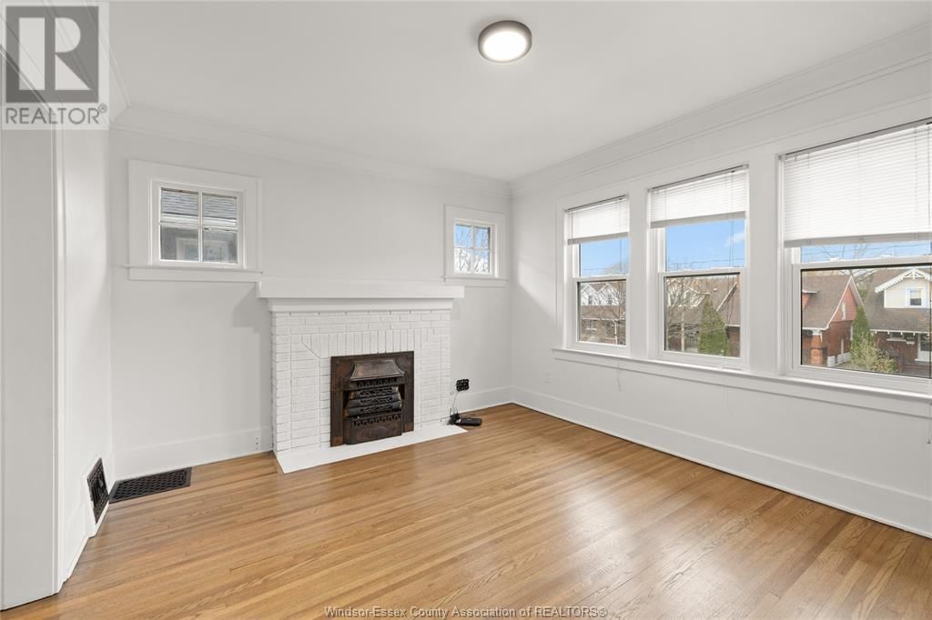 490 GILES BOULEVARD WEST Image 6