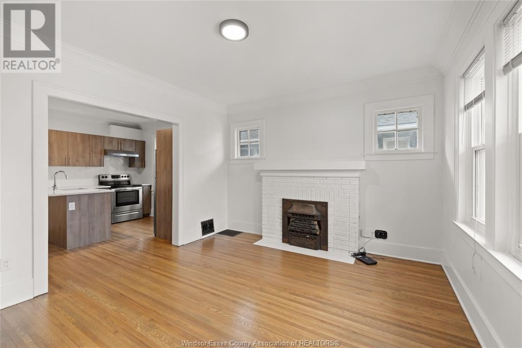 490 GILES BOULEVARD WEST Image 7