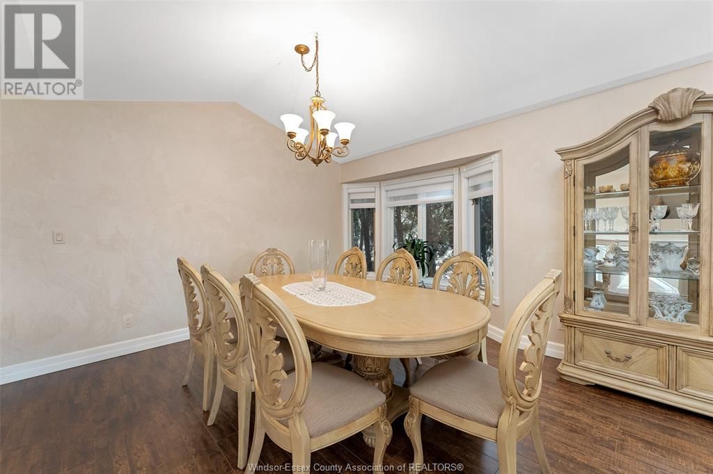 3675 DEERBROOK Image 16