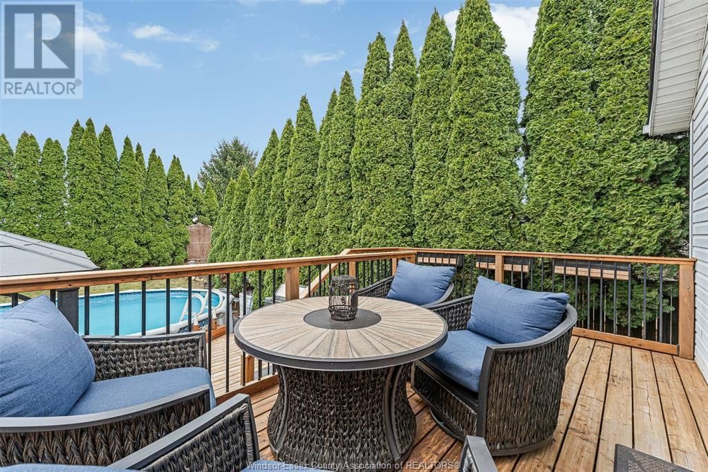 3675 DEERBROOK Image 20