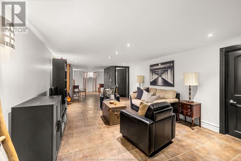121 PARK STREET Image 31