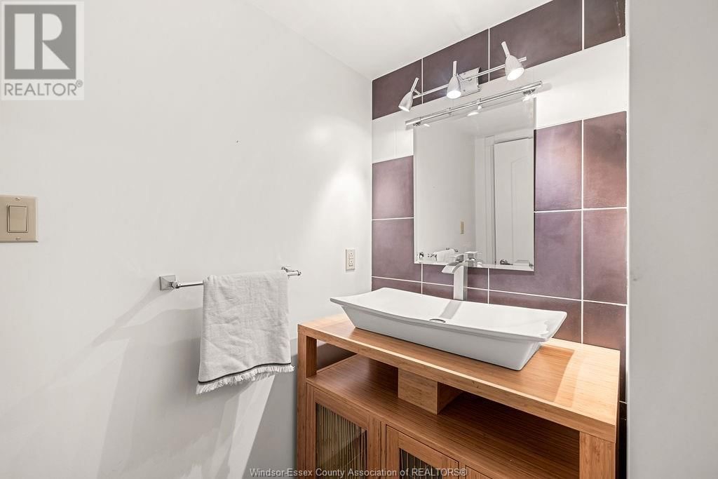 121 PARK STREET Image 34