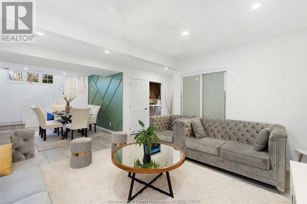 4763 JULIET CRESCENT Image 24