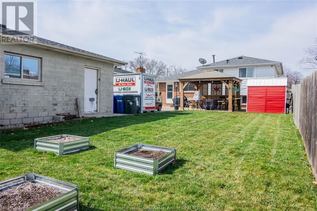 2964 GRANDVIEW STREET Image 29