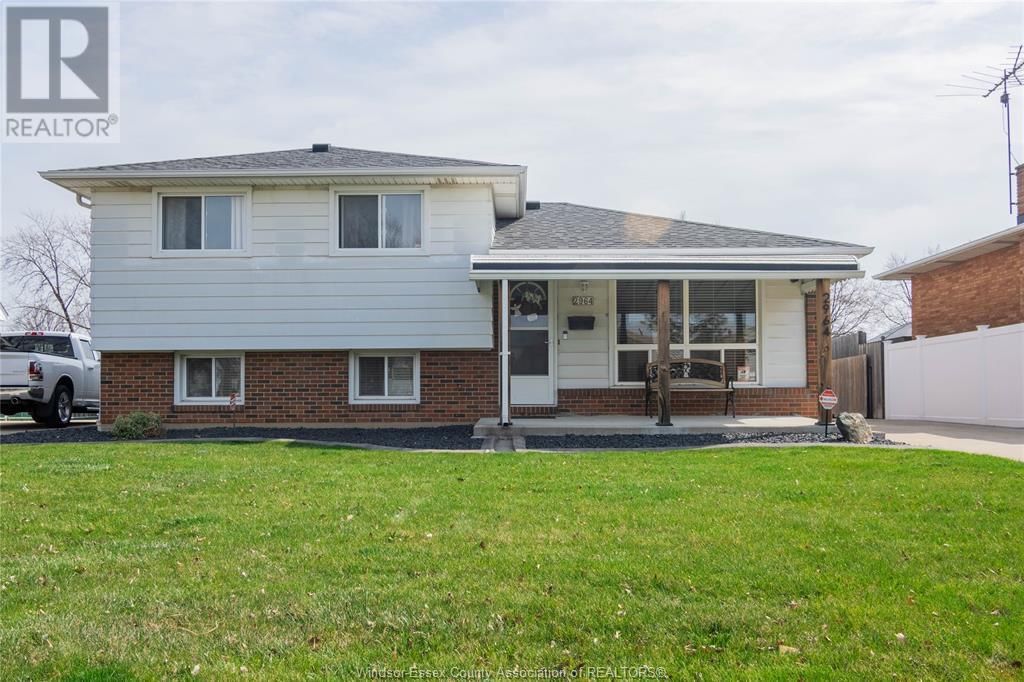 2964 GRANDVIEW STREET Image 4
