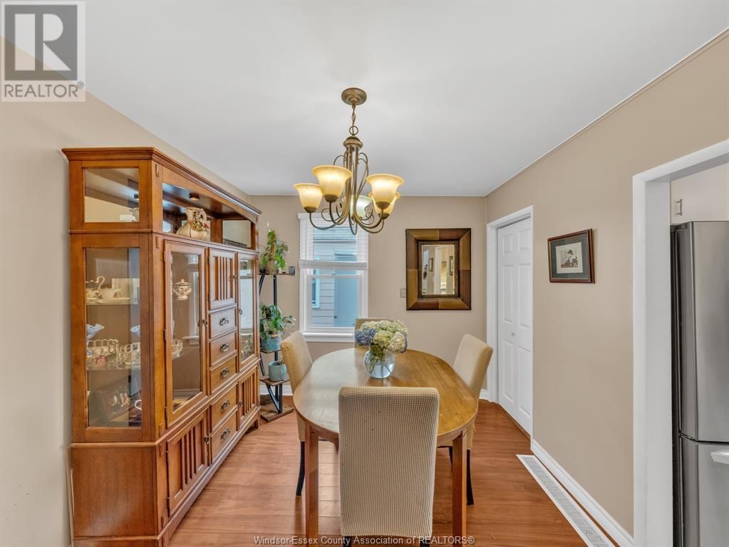 2051 BUCKINGHAM DRIVE Image 10