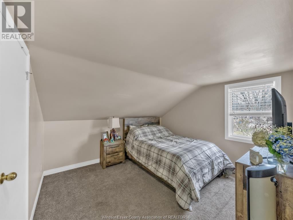 2051 BUCKINGHAM DRIVE Image 18