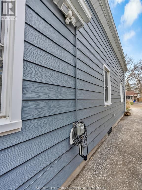 2051 BUCKINGHAM DRIVE Image 27