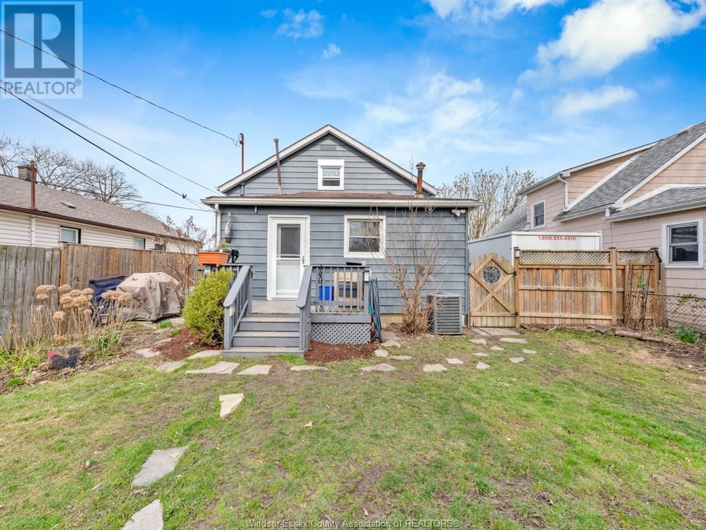 2051 BUCKINGHAM DRIVE Image 28