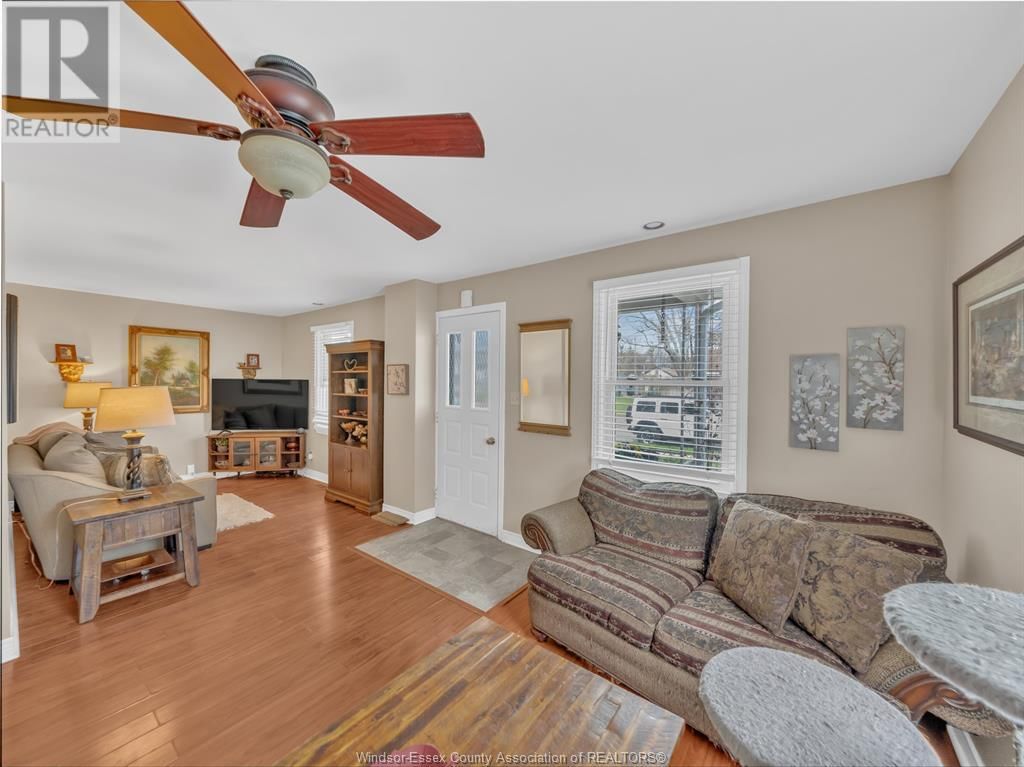 2051 BUCKINGHAM DRIVE Image 4