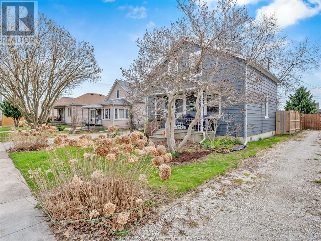 2051 BUCKINGHAM DRIVE Image 40
