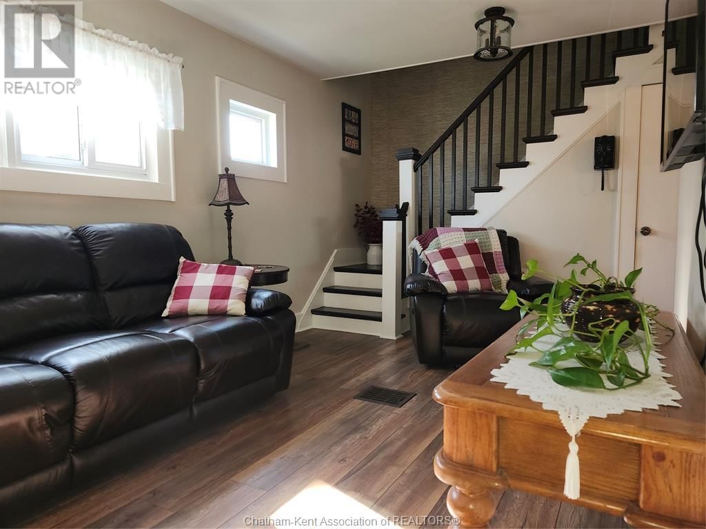 7703 BASE LINE ROAD Image 12