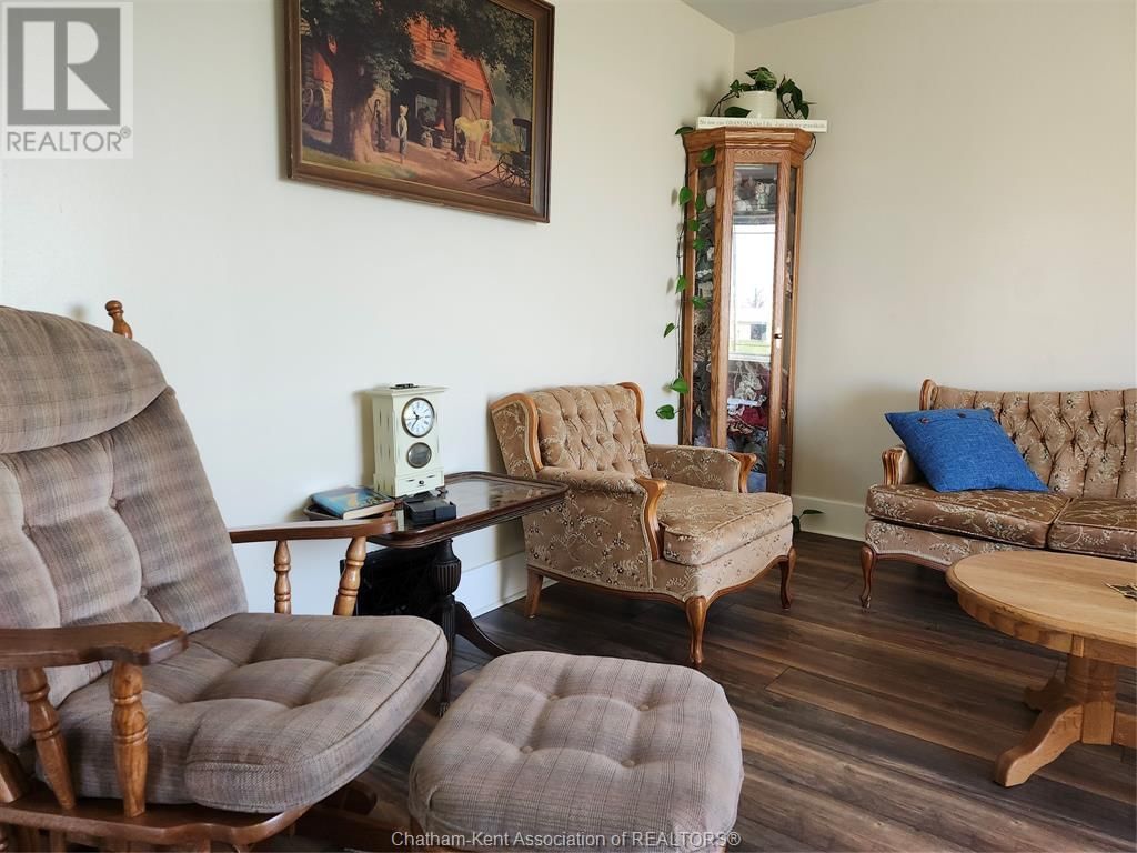 7703 BASE LINE ROAD Image 13
