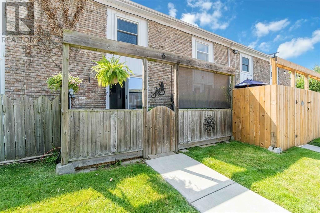6 - 847 ROSS AVENUE Image 39