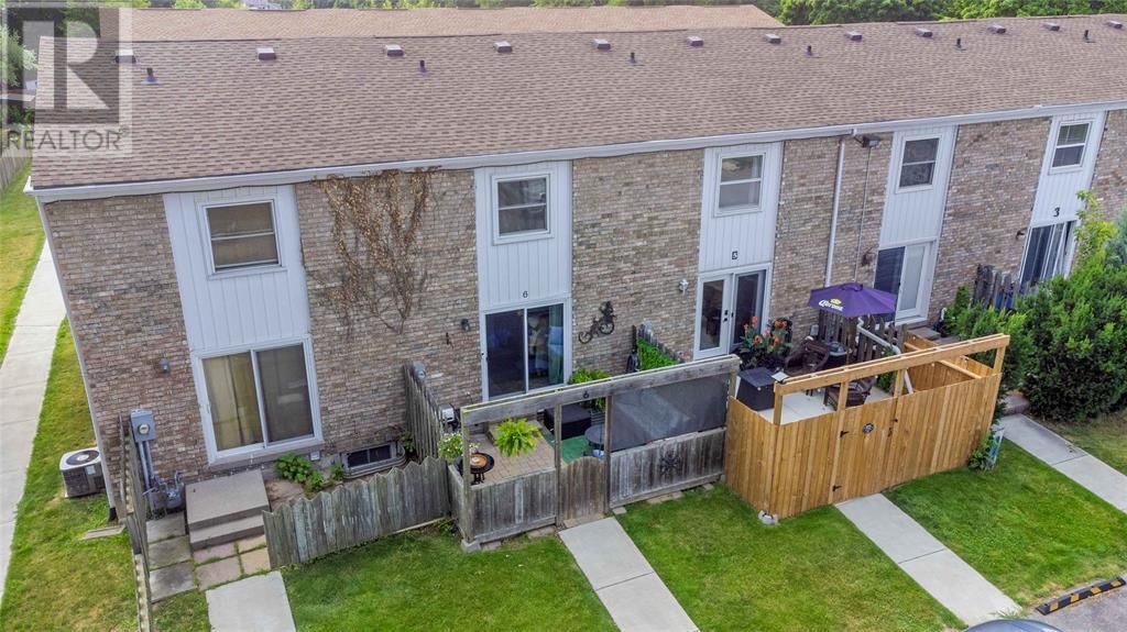 6 - 847 ROSS AVENUE Image 40