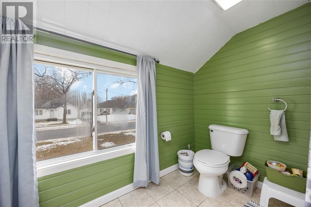 456 MURRAY STREET Image 18