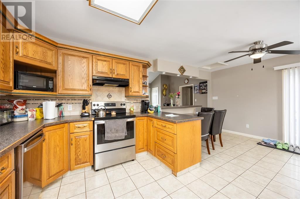 456 MURRAY STREET Image 6