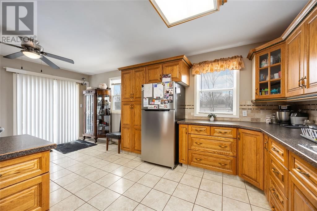 456 MURRAY STREET Image 7