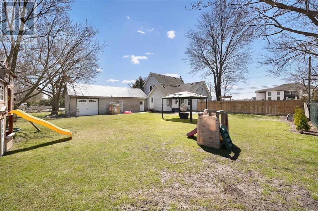 5290 HURON CHURCH LINE ROAD Image 35