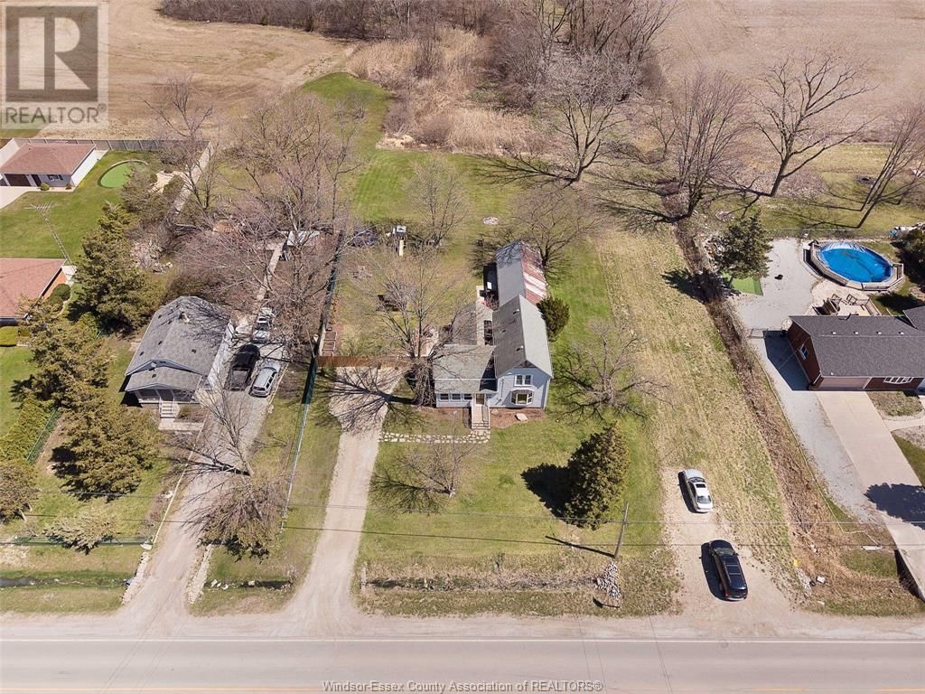 5290 HURON CHURCH LINE ROAD Image 38