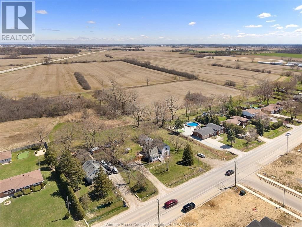 5290 HURON CHURCH LINE ROAD Image 40