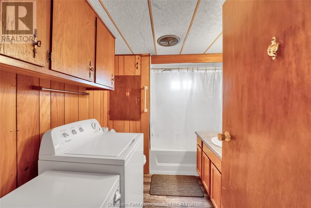 31 EATON COURT Image 12