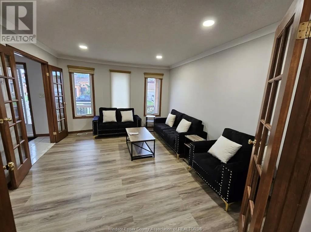 1237 KENWICK WAY Image 3