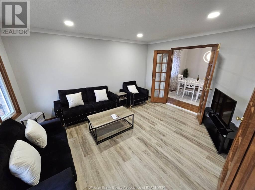 1237 KENWICK WAY Image 4