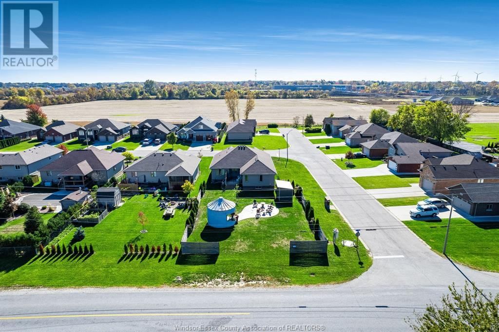 350 SELLICK DRIVE Image 1