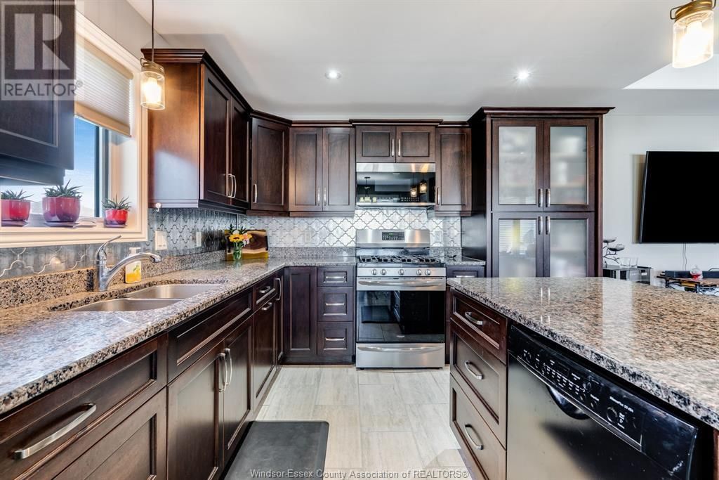 350 SELLICK DRIVE Image 11