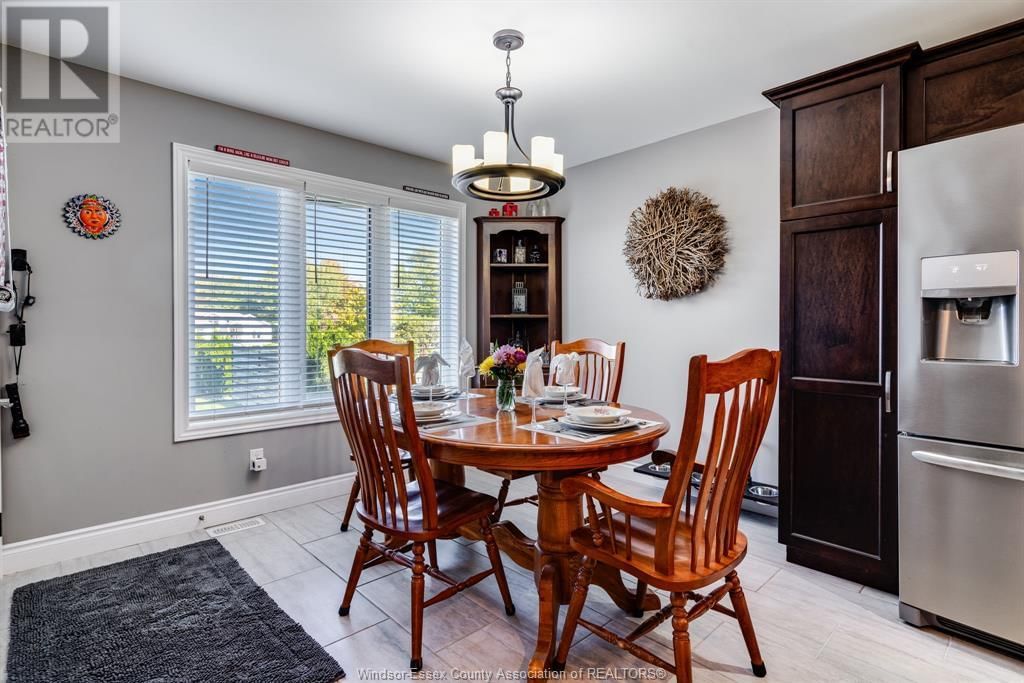 350 SELLICK DRIVE Image 14