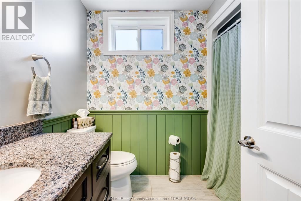 350 SELLICK DRIVE Image 30