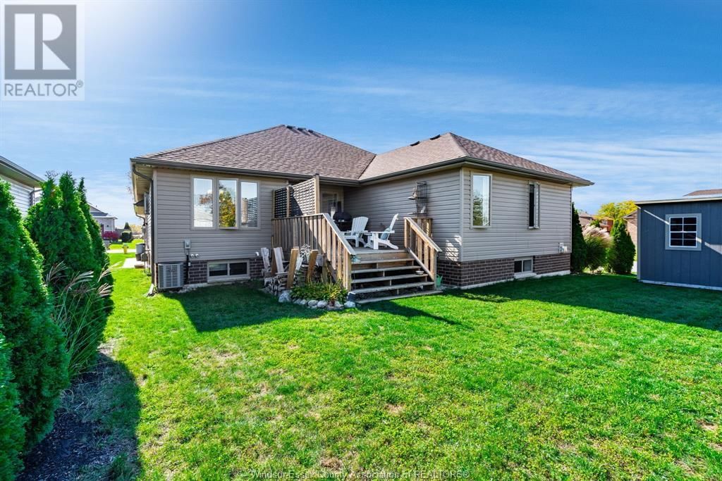 350 SELLICK DRIVE Image 37