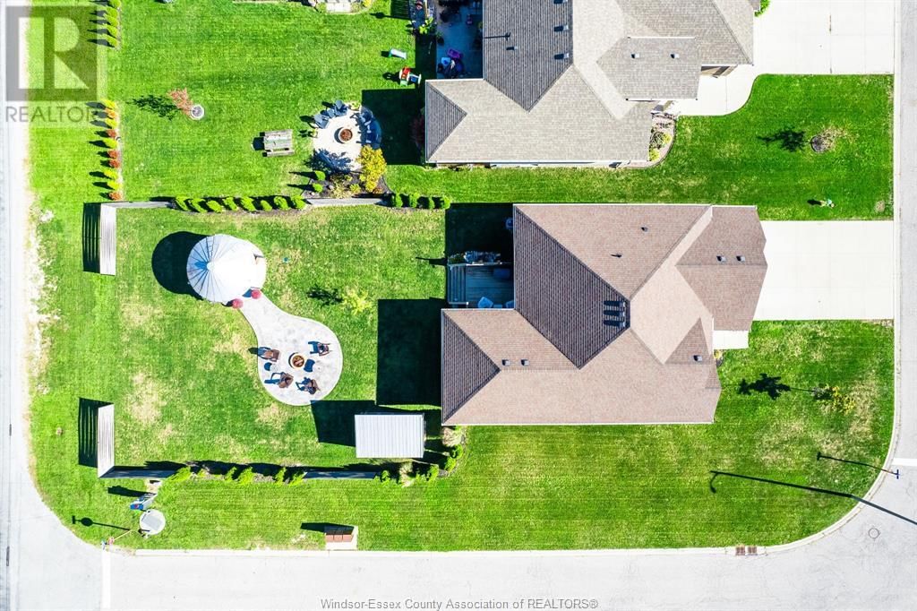 350 SELLICK DRIVE Image 49