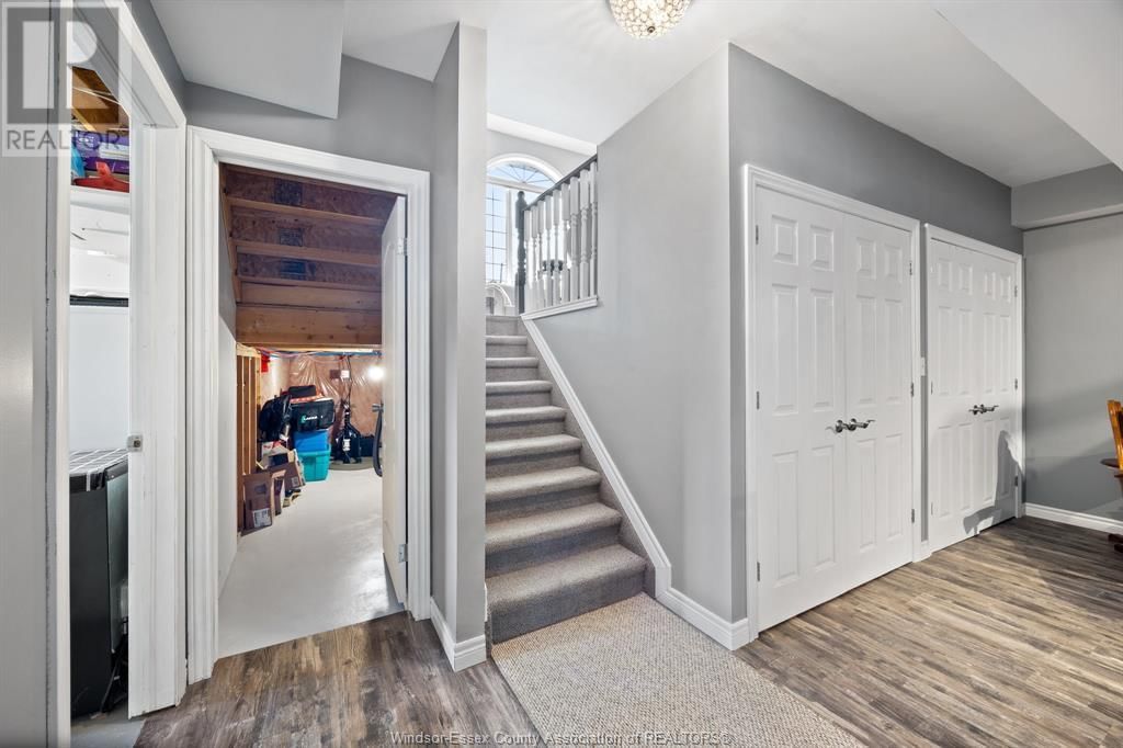 247 COLUMBUS DRIVE Image 14