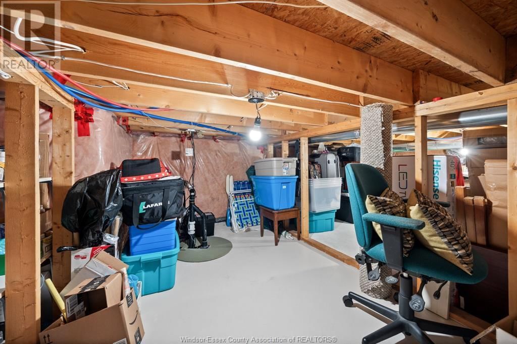 247 COLUMBUS DRIVE Image 19