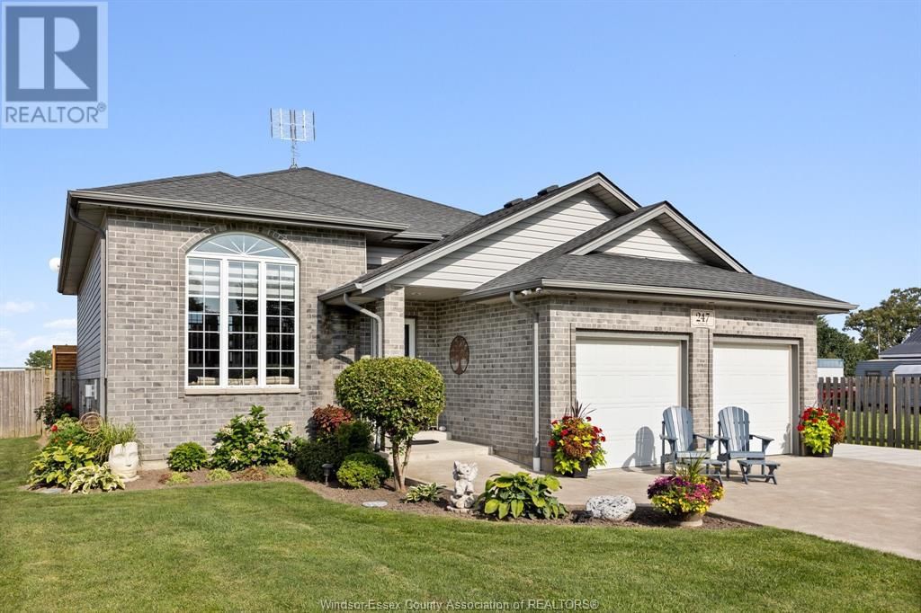 247 COLUMBUS DRIVE Image 38