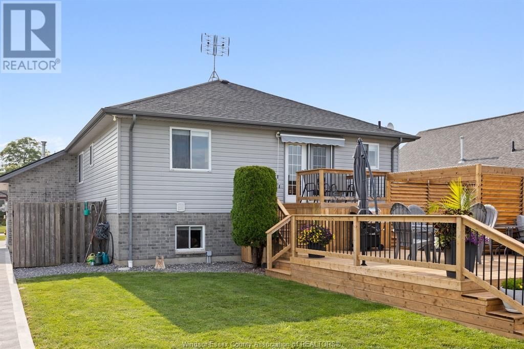 247 COLUMBUS DRIVE Image 44